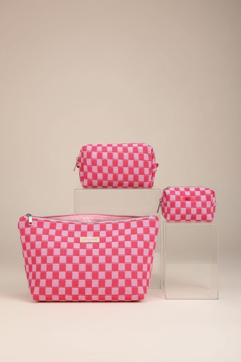 SOIDRAM canvas makeup bags displayed on a clean studio set, highlighting quality